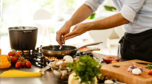 Read more about the article Jobs of Cooks in the United States